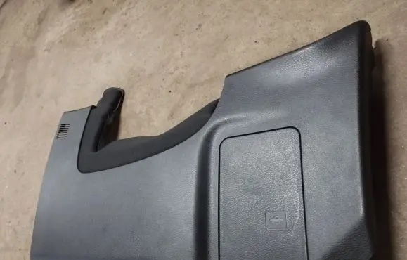 Jeep Renegade Dashboard lower bottom trim panel 735604391