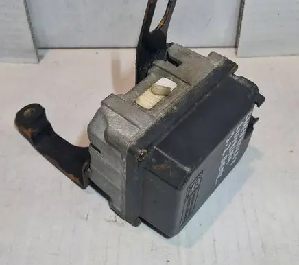 Chevrolet Lumina Cruise control unit/module 25140216D