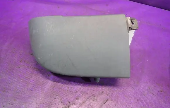 Renault Trafic I Front bodywork piece 