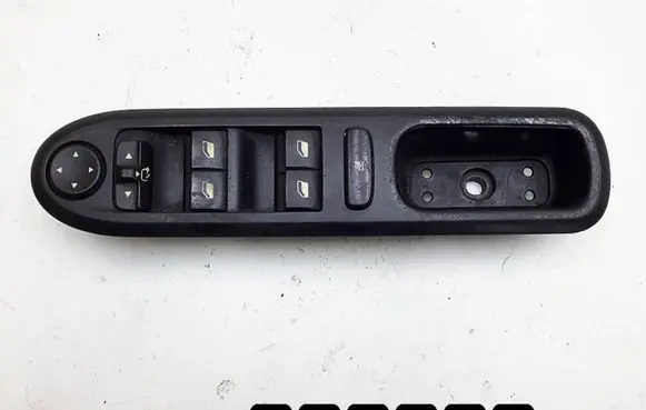 Peugeot 407 Electric window control switch 53269700 53269704