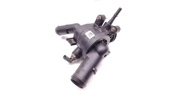 Ford Mondeo MK V Thermostat/thermostat housing HG9Q-9K478-AC