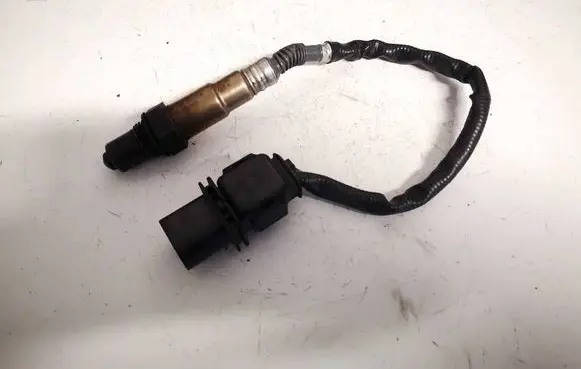 BMW 5 F10 F11 Lambda probe sensor 779160001 0281004018