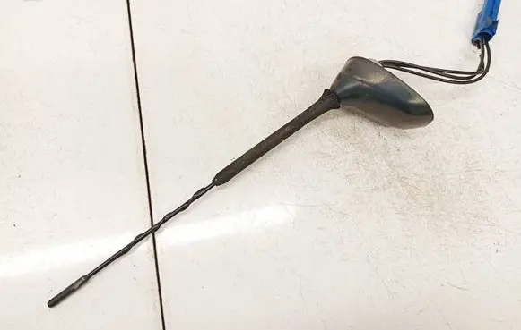 Opel Astra H Aerial GPS antenna 013171963