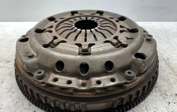 Volvo S80 Clutch pressure plate 9181056B 7700114664 52400