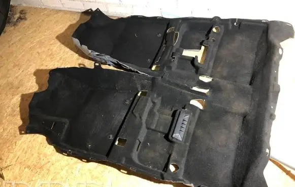 Lexus CT 200H Interior carpet 5851076081 A048186