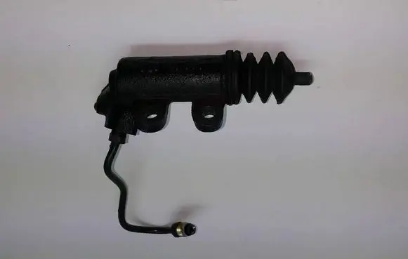 Toyota Corolla Verso E121 Clutch slave cylinder