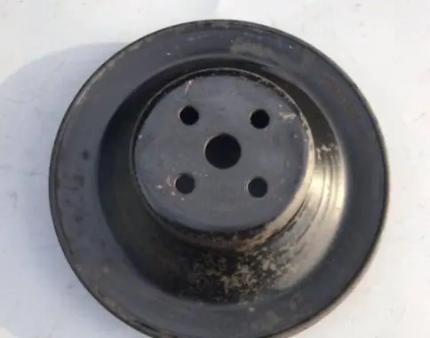 Mercedes-Benz W123 Water pump pulley A6152051110