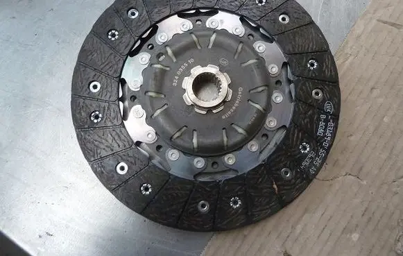 Audi A3 S3 8P Clutch pressure plate 3000950940