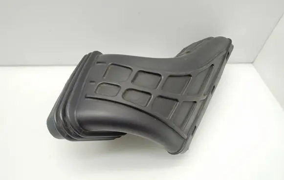 Audi A5 Sportback 8TA Air intake duct part 8K0129739A