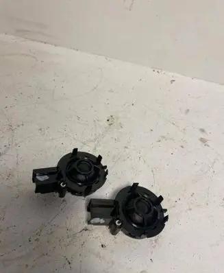Volvo V50 Front door high frequency speaker 30775409 06W50