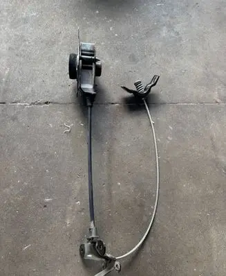Renault Express Spare wheel mounting bracket 572114306R