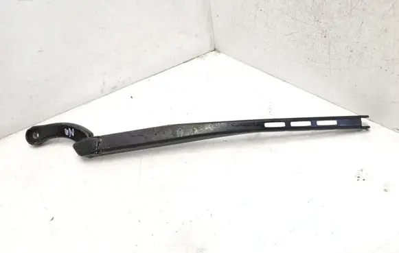 Audi A6 S6 C6 4F Front wiper blade arm 8E1955407A