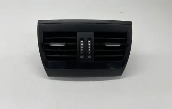 Rear air vent grill