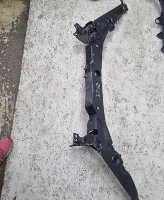 Jaguar XF X250 Top upper radiator support slam panel 8X2310884