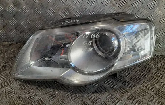 Volkswagen PASSAT B6 Headlight/headlamp 3C0941005R