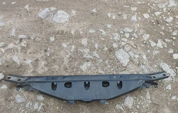 BMW 5 GT F07 Top upper radiator support slam panel 7183851 74314910