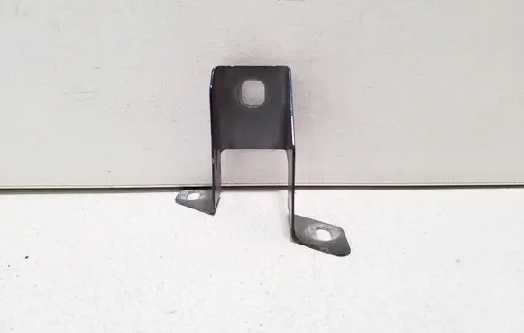 Porsche Cayenne (92A) Fender mounting bracket 7P5821162