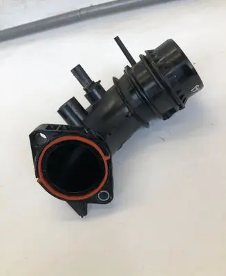 Mercedes-Benz GLA H247 Air intake duct part A2820905700