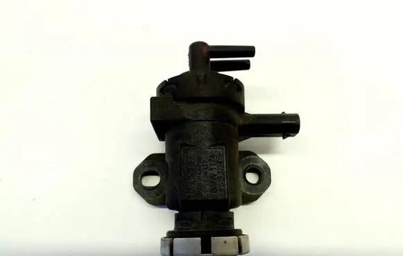 Toyota Verso-S Turbo solenoid valve 8509323