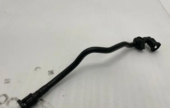 BMW 1 F20 F21 Vacuum line/pipe/hose 8600882