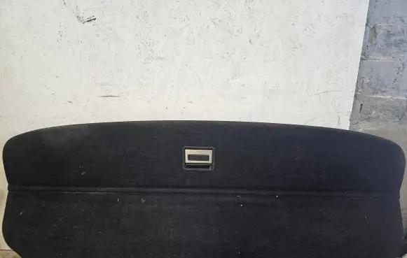 Trunk/boot floor carpet liner