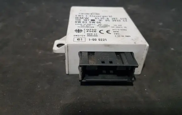 BMW 5 E39 Comfort/convenience module 8387449