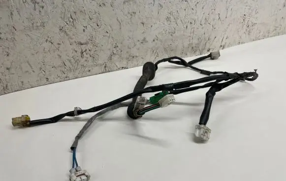 Subaru Forester SG Rear door wiring loom