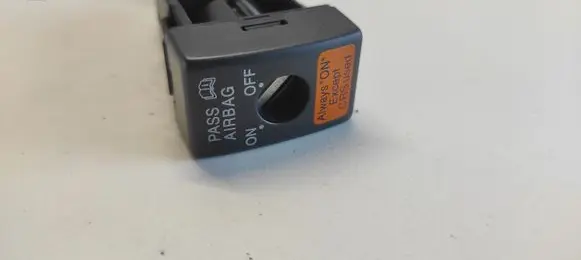 Mazda 6 Passenger airbag on/off switch 5DO6