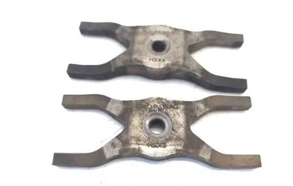 Ford Transit Fuel Injector clamp holder 6C1Q9L535AC