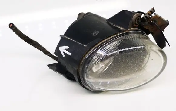 Audi A4 S4 B7 8E 8H Front fog light 8E0941700C 89203961 892039614200