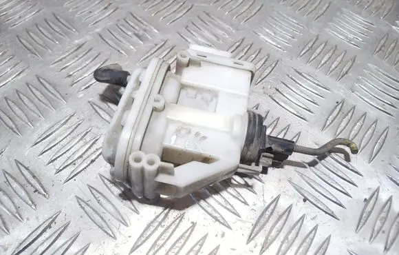 Volkswagen PASSAT B4 Central locking motor 3A0862153