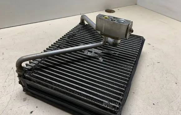 Air conditioning (A/C) radiator (interior)