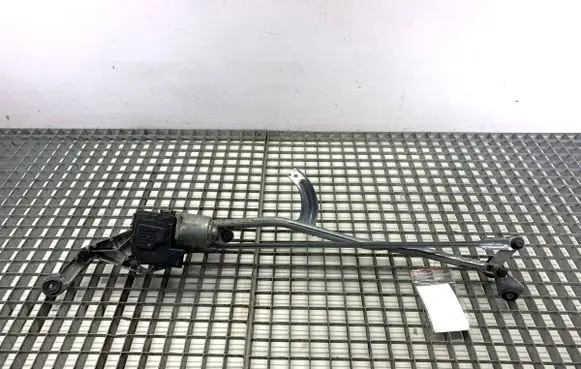 Mercedes-Benz CLS C257 Front wiper linkage and motor A2138207902