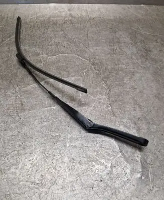 Skoda Octavia Mk4 Front wiper blade arm 5E4955409
