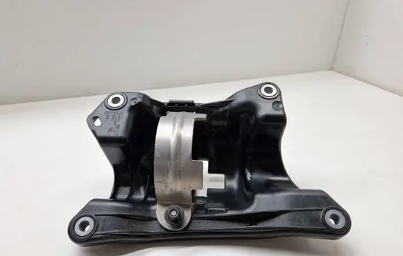 BMW i4 Other engine bay part 8490359