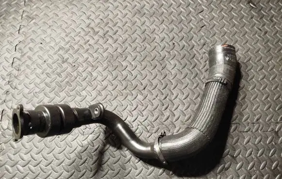 Maserati Ghibli Intercooler hose/pipe 670001351