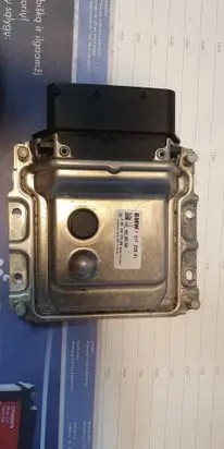 BMW X5 F15 Reducing agents exhaust control unit 7377299