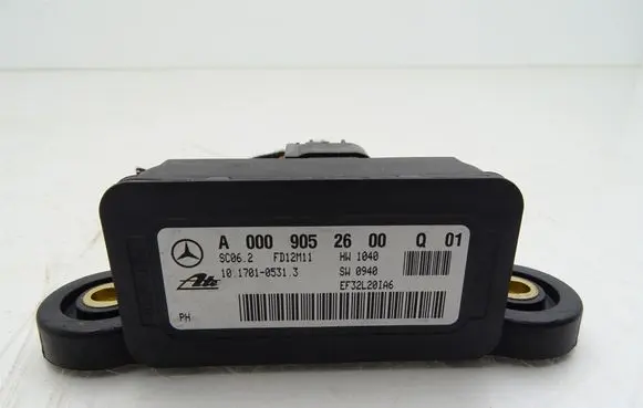 Mercedes-Benz S W221 ESP (stability system) control unit A0009052600