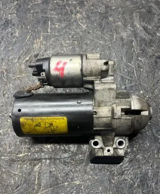 BMW 5 F10 F11 Starter motor 8506657
