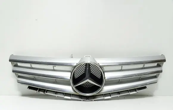 Mercedes-Benz A W169 Front bumper upper radiator grill A1698881360 193610001