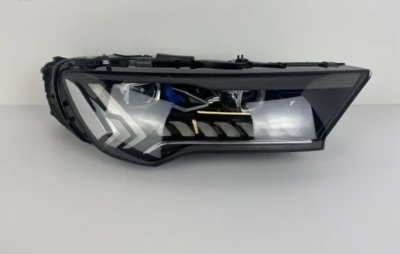 Audi Q7 4M Headlight/headlamp 4M0941086C