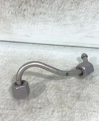 Volkswagen PASSAT B6 Fuel injector supply line/pipe 03p303 160212