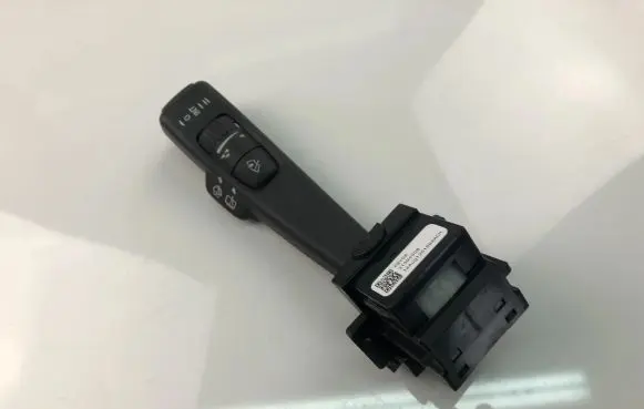 Volvo V60 Indicator stalk 31394008