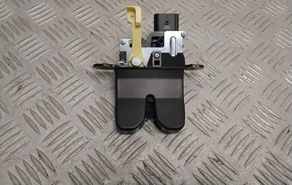 Hyundai Ioniq Loading door lock 81230G2000