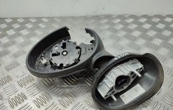Mini Cooper Countryman R60 Front door wing mirror part 