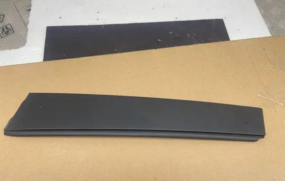Toyota Prius (XW30) Rear door glass trim molding 75761 75761RH590