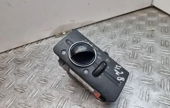 Mercedes-Benz E W211 Light switch 2115450304