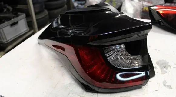 Toyota Yaris XP210 Rear/tail lights