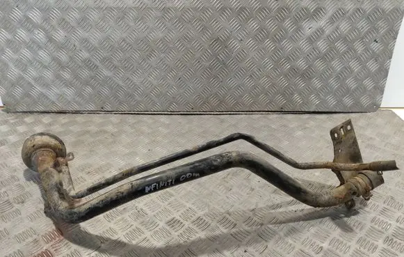 Nissan Pathfinder R50 Fuel tank filler neck pipe 