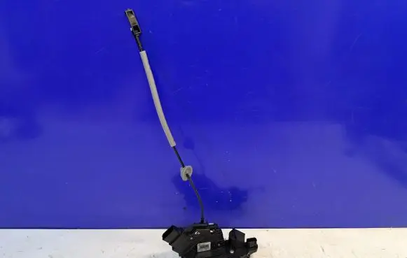Volvo S80 Rear door lock 31253918